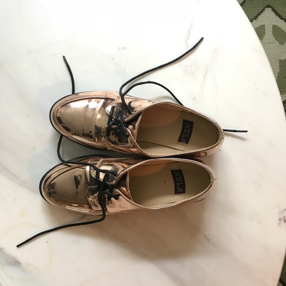 Metallic platform loafers women’s size 6